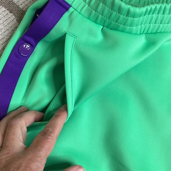 YITTY Green snap button with Elastic Waistband tack pants - Picture 6 of 16